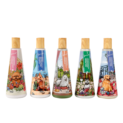 Sữa tắm Spirit cho chó với mùi hương thơm lâu và thành phần tự nhiên, dịu nhẹ.